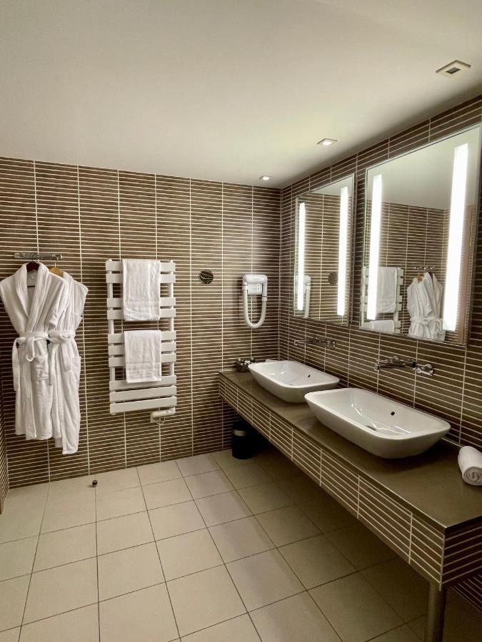 Hotel Au Logis Des Remparts Сент-Емільйон Екстер'єр фото