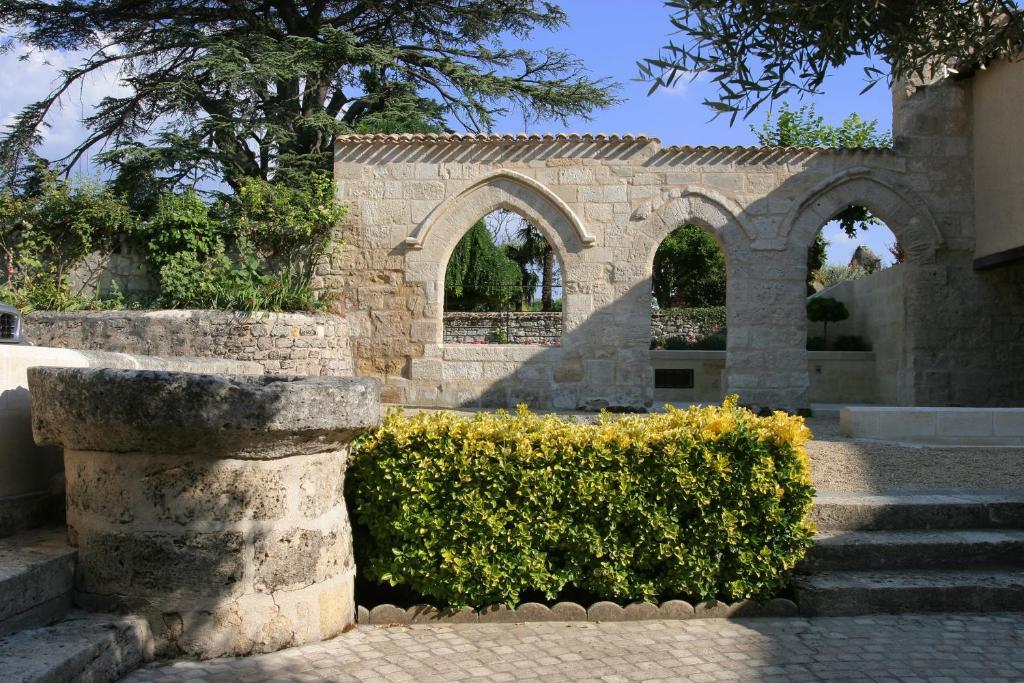 Hotel Au Logis Des Remparts Сент-Емільйон Екстер'єр фото